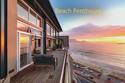 Bloubergstrand Apartamento | Serviced Beach Penthouse, 100k Gemstone display, All Ensuite