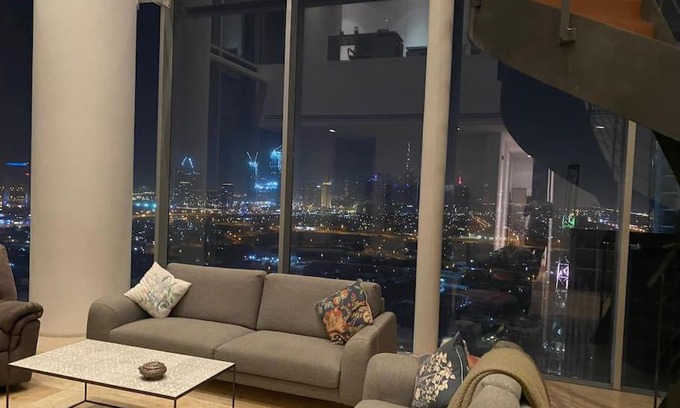Al Mankhool Apartamento | Serviced Room in a Luxurious apt - unmatched view