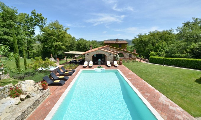 Gaiole in Chianti Villa | Sestuccia es una hermosa villa de la Toscana a poca distancia de Gaiole in Chianti
