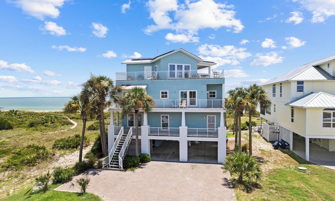 Plantation Casa | Seven Seas: Book your stay and enjoy the Island's first Splash Pad!