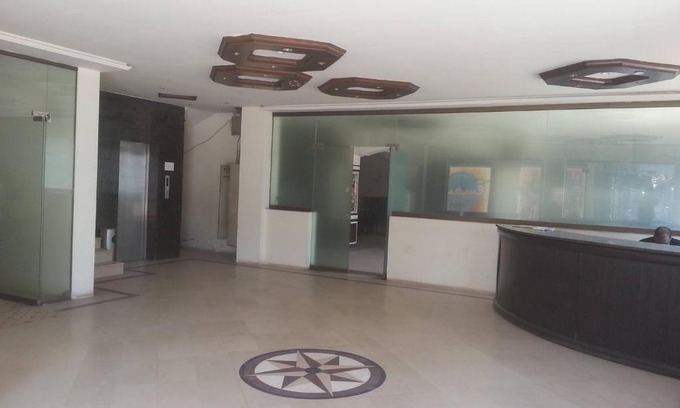 Lahore Hotel | Seven Stars Hotel