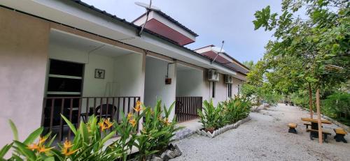 Lubok Buaya Cama Y Desayuno | Seven Stones Langkawi