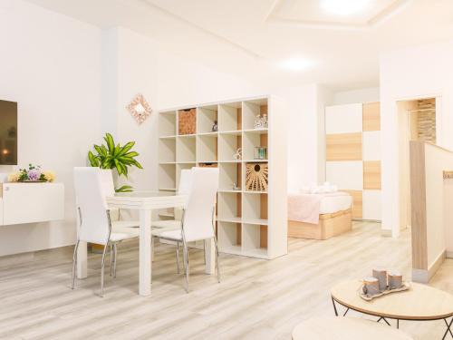 San Jose Obrero Apartamento | Sevilla Railway - Studio
