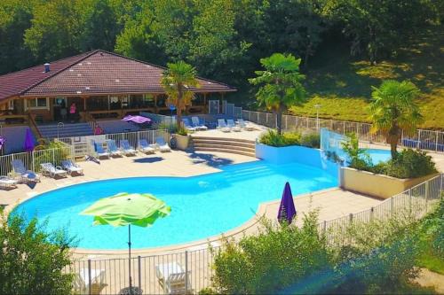 Mauroux Chalet De Esquí | Sfeervolle en ruime chalet Il Mondo