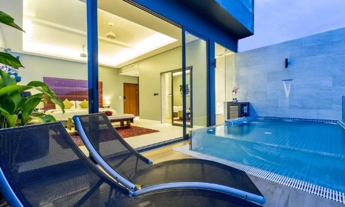 Patong Complejo | Sky Suites Indochine Phuket (002)