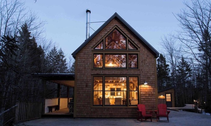 Crescent Beach Cabina | Shackup Cabin— Wood Fired Hot Tub & River