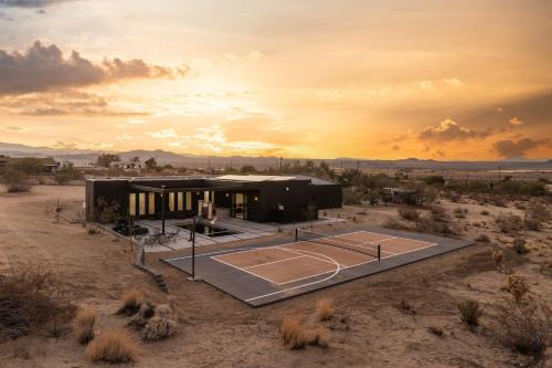 Panorama Heights Casa | Shadow By The Cohost Company