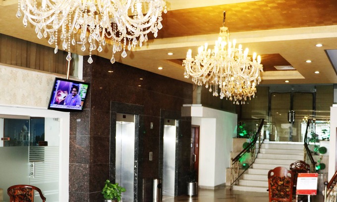 Gulberg Hotel | Shalimar Tower Hotel Lahore