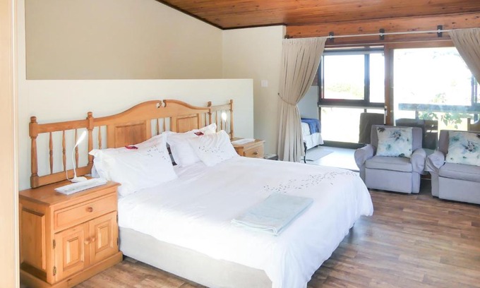 Kleinmond Casa | Shalom Self Catering