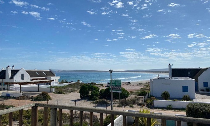 Paternoster Casa | Shalom