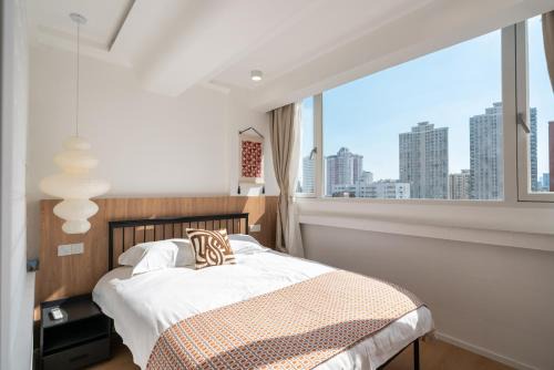 Xuhui Apartamento | Shanghai Yi Du B&B - 150m walk from Exit 5 of Jiashan Road Metro Station