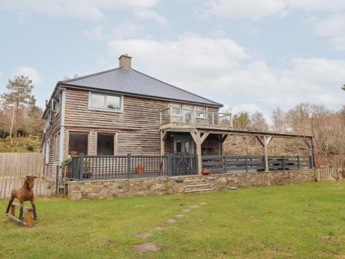 Ardnatrush Casa | Shanti Gher