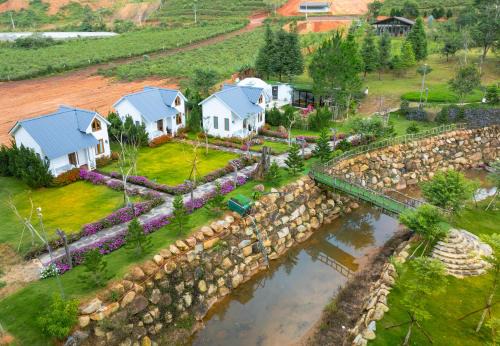 Lac Duong Casa | Shanti Wellness Sanctuary