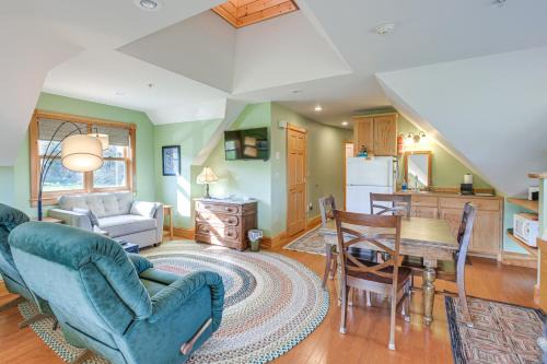 Surry Apartamento | Shared Dock and Fire Pit Peaceful Surry Studio!