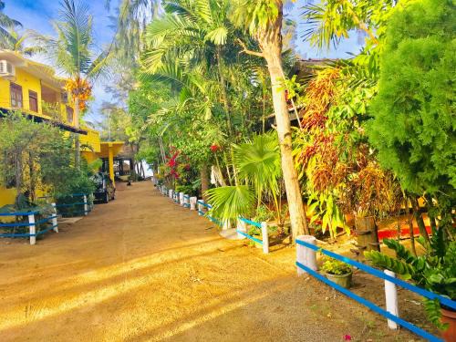 Pottuvil Division 2 Complejo | Shashini Beach Resort