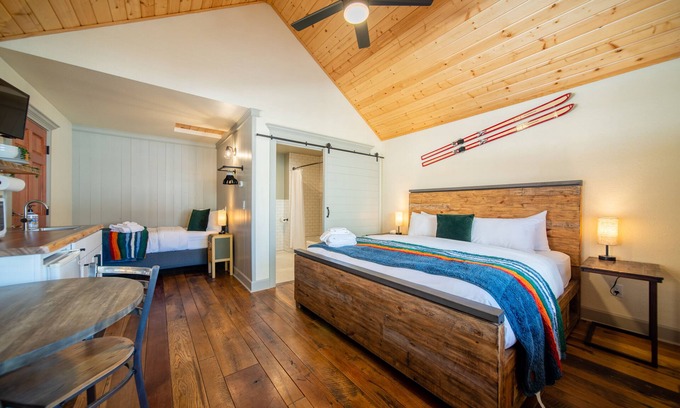 McCloud Cabina | Shasta View Lodge - Cabin 3