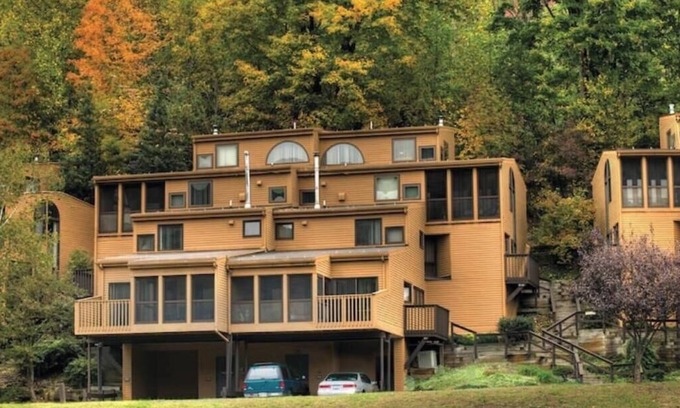 Shawnee On Delaware Apartamento | Shawnee Village - 2 bdrm villa