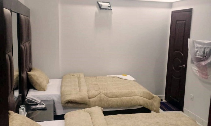 D.H.A. Apartamento | Shaygan Resedenica Karachi