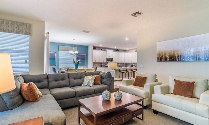 Kissimmee Casa | SHD4742 Summary: Stor