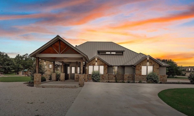 Concan Casa | She's Like Texas @ Frio Premier Rental Homes