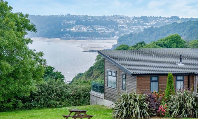 Wiseman's Bridge Casa | Shearwater 30 - 2 Bedroom Lodge - Summerhill