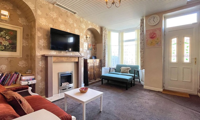 Sheffield Casa | Sheffield's 3BR Retreat