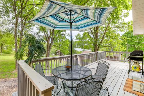 Shell Knob Casa | Shell Knob Home with Deck and Table Rock Lake View