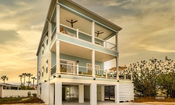 Sanibel Casa | Shell Shack - New Luxurious Home