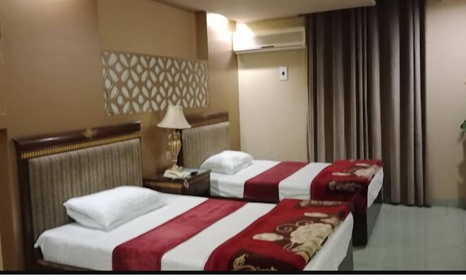 Punjab Hotel | Shelton Hotel