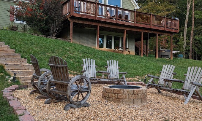 Front Royal Casa | Shenandoah Mountain House - Guest Suite