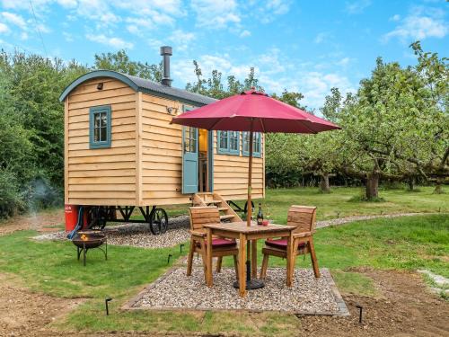 North Weald Casa | Shepherd's Retreat