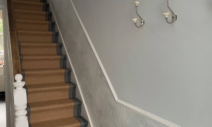 Wormholt and White City Casa | Shepherds Bush London Retreat