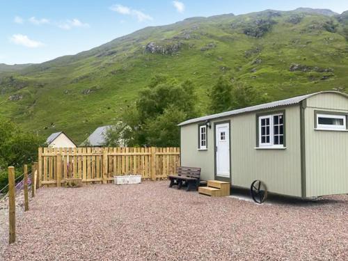 West Laroch Casa | Shepherds Cabin - Uk48225