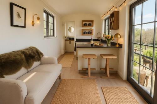 Lake Tarawera Casa | Shepherds Legacy Hut