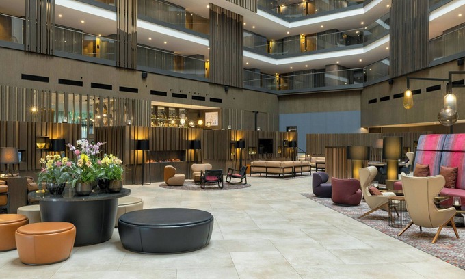 Old Tbilisi Hotel | Sheraton Grand Tbilisi Metechi Palace