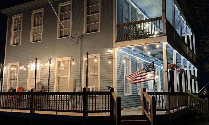 Galveston Casa | Shiloh by the Sea - 5 bedrooms, 2 and 1 half bathrooms, sleeps 21 guests. All r