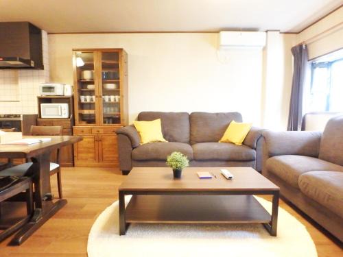 Dotonbori Casa | Shimanouchi Guest House