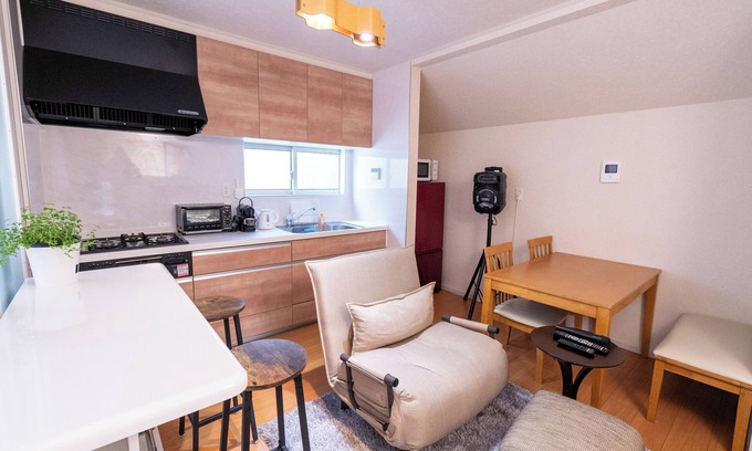 Suginami Casa | Shinjuku Premier Resident 3-Bedroom 1-Bath