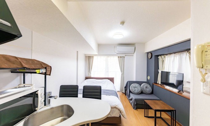 Kabukicho Apartamento | Shinjuku Kabukicho Stay! Up to 3 Guests, Walk to 6 Lines, Kids Under 6 Free