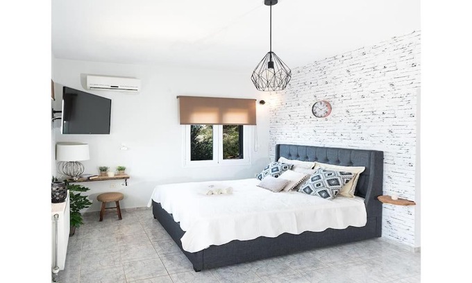 Kalo Chorio Apartamento | “Shiny” sea view apartment at Istron
