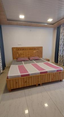 Brahmaur Apartamento | Shiv Gaura homestay Bharmour