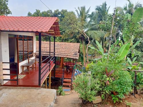 Palolem Hotel | SHIV SAI HUTS