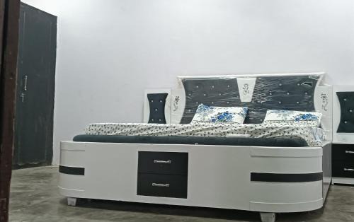 Chhata Casa | Shiva Dhaba & Room's