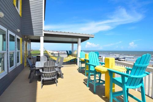 Crystal Beach Casa | Shore is Fine Beachfront, AwesomeViews