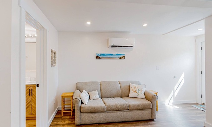 Kennebunk Condominio | Shorelands 44-1 | Relaxing Studio, Playground, Outdoor Games