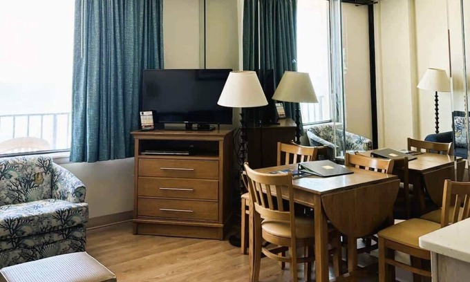 Northeast Virginia Beach Condominio | Condominio frente al mar en Virginia Beach