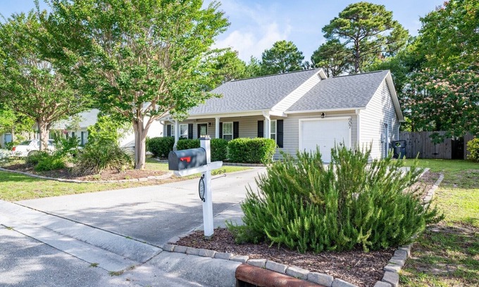 Silver Lake Casa | Save 20% on Summer Stays! 907 Brewster Lane