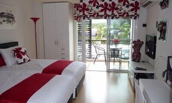 Hua Hin Apartamento | Corta estancia, alto servicio / precio bajo, bien mantenido / equipada, en el centro.