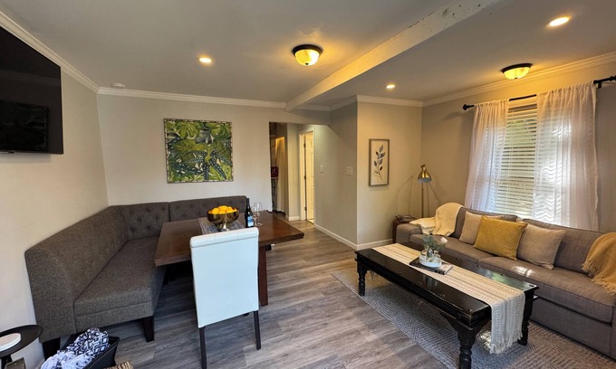 McMinnville Casa | Evermore Carriage House—Short Walk to 3rd Street!