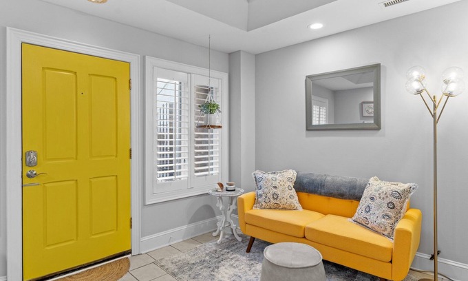 Wilmington Historic District Apartamento | Shorty's Studio - Walkable to all of Downtown Wilmington - Full Coffee Bar